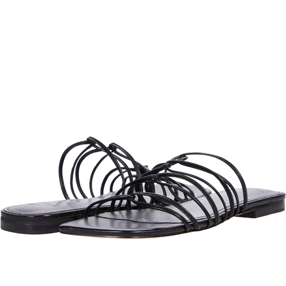 EUC Marc Fisher Womens Marcio Leather Square Toe Flat Sandals, Size 9.5